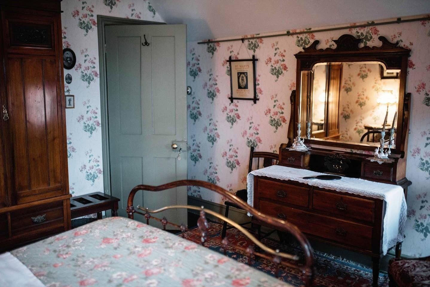 St Benedict - Victorian Bed And Breakfast Hastings Exterior photo