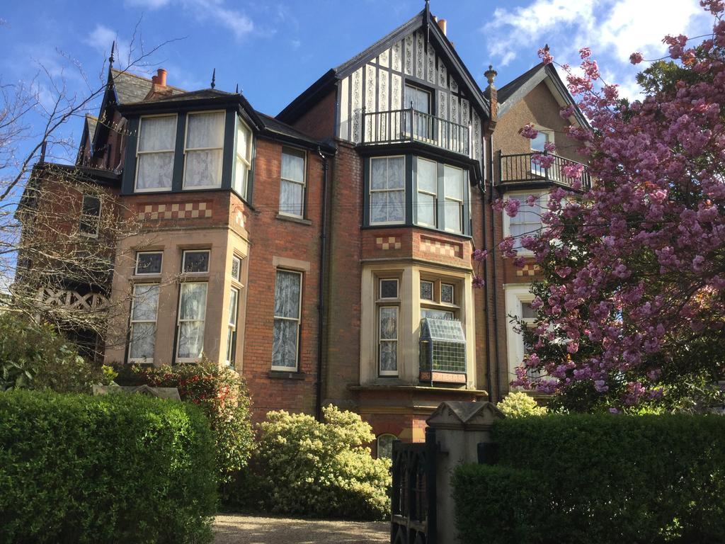 St Benedict - Victorian Bed And Breakfast Hastings Exterior photo