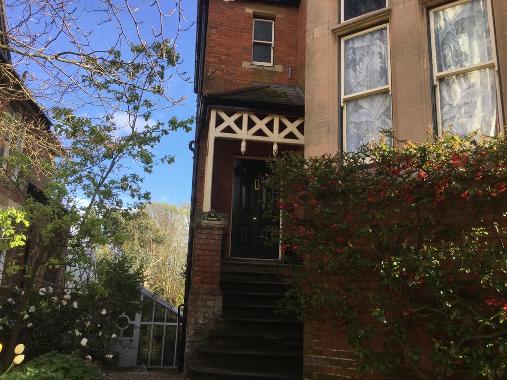 St Benedict - Victorian Bed And Breakfast Hastings Exterior photo